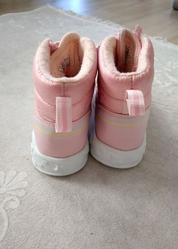 Kız Çocuk Pembe Bağcıklı İçi Kürklü Bot - Görsel 4