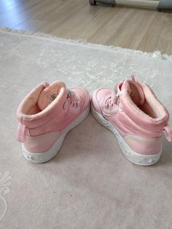 Kız Çocuk Pembe Bağcıklı İçi Kürklü Bot - Görsel 5