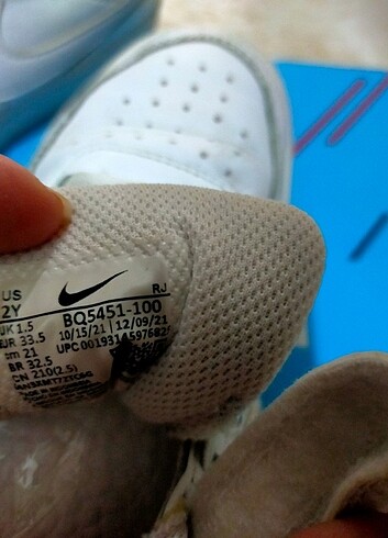 33 Beden beyaz Renk Nike ayakkabı 