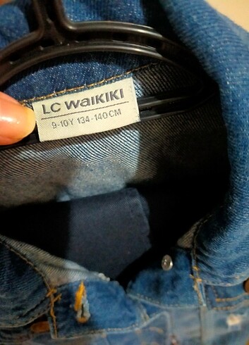 LC Waikiki Kız çocuk kot ceket