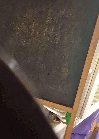 Çocuklar için Bej Renkli Tahta ve Raf - Görsel 3