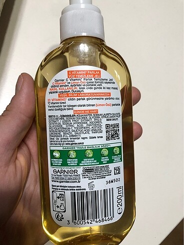 Garnier Garnier yüz temizleme jeli
