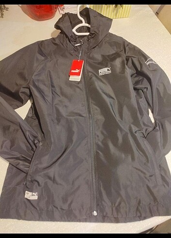 Puma etiketli yagmurluk