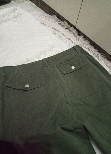 44 Beden Pull and bear kargo pantolon