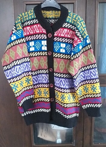 Etnik desenli vintage hırka