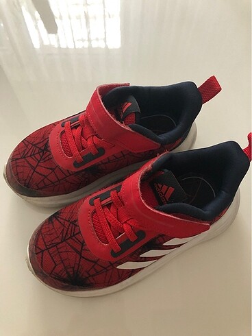 Adidas spor ayakkabı