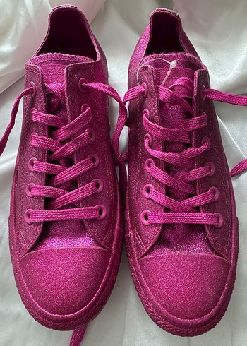 Converse Sneaker