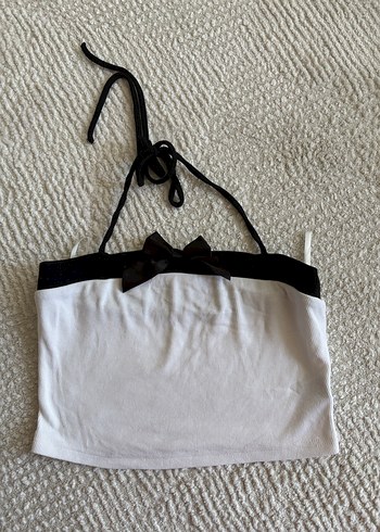 Sheinside Siyah Fiyonk Detaylı Beyaz Bralet