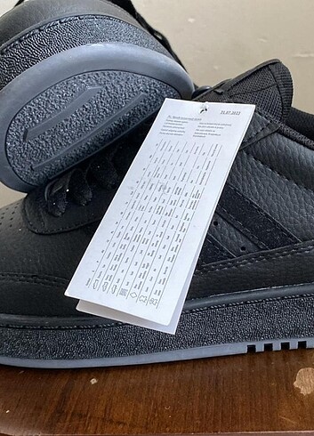 Spor ayakkabı - Görsel 2