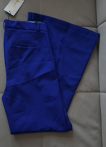 38 Beden mavi Renk Ayriss / Yüksek Bel Geniş Paça Pantalon