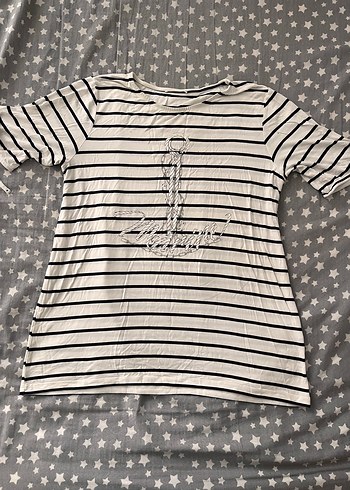 Zincir Detaylı Çizgili Tişört - Görsel 2