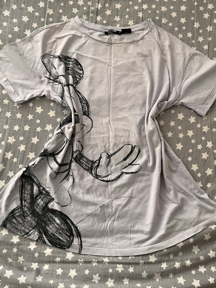 Minnie baskılı tişört - Görsel 2