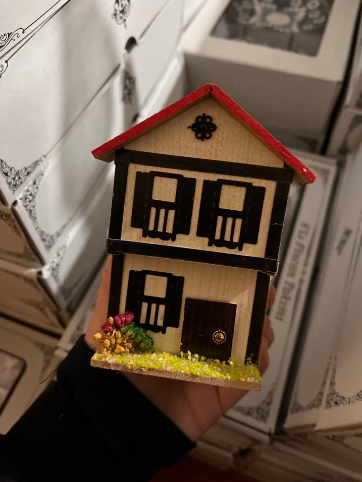 Ahşap Ev maketi kalemlik - Görsel 5