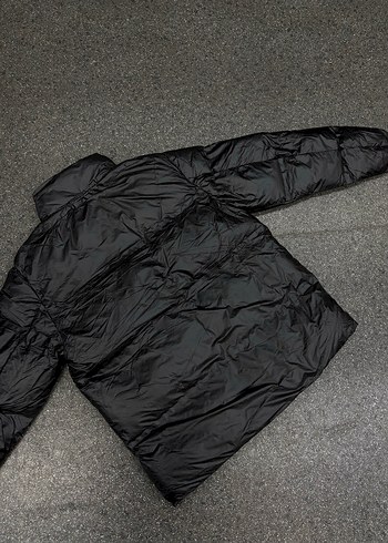 Prada Mont - Görsel 4