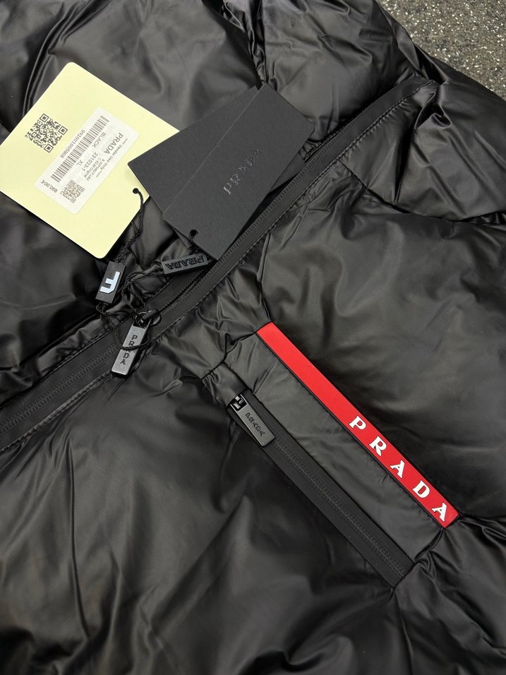 Prada Mont - Görsel 2