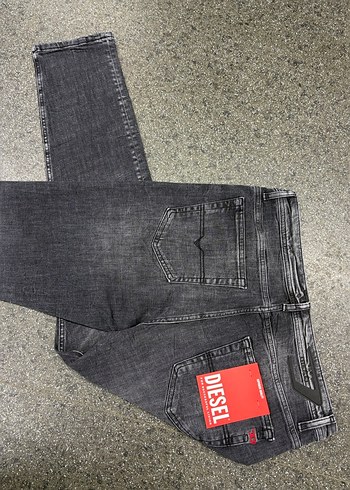 Diesel Jeans - Görsel 4