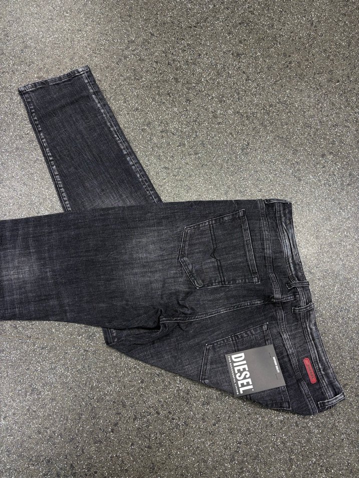 Diesel Jeans - Görsel 4