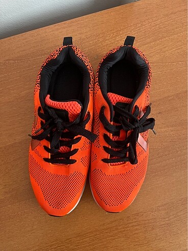 40 Beden Hummel Kadın spor ayakkabı