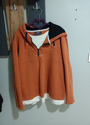 Erkek kapşonlu sweatshirt 