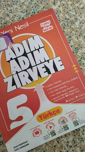 Adım adım zirveye Türkçe test kitabı
