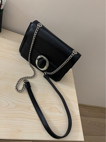Stradivarius çanta ve şal