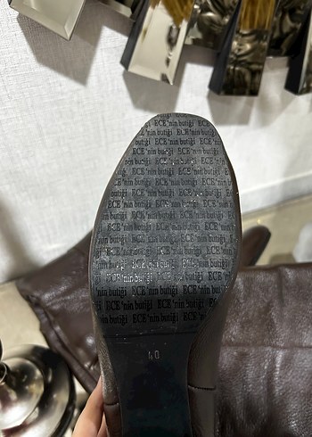 Kahverengi Orijinal Deri Dizüstü Topuklu Kadın Çizme - Görsel 5