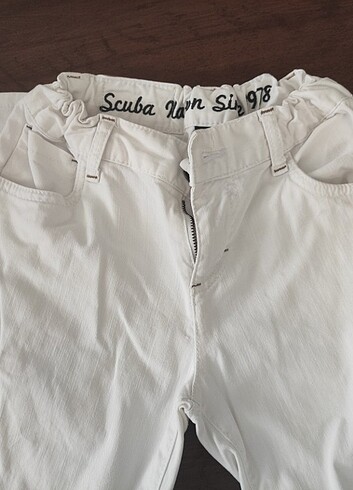 Beyaz pantalon 