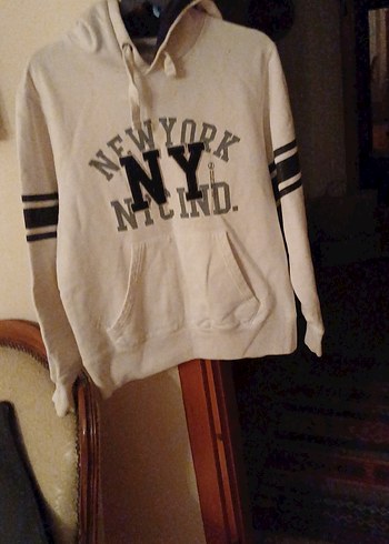 m Beden Beyaz Kadın Kapüşonlu Sweatshirt NY Baskılı
