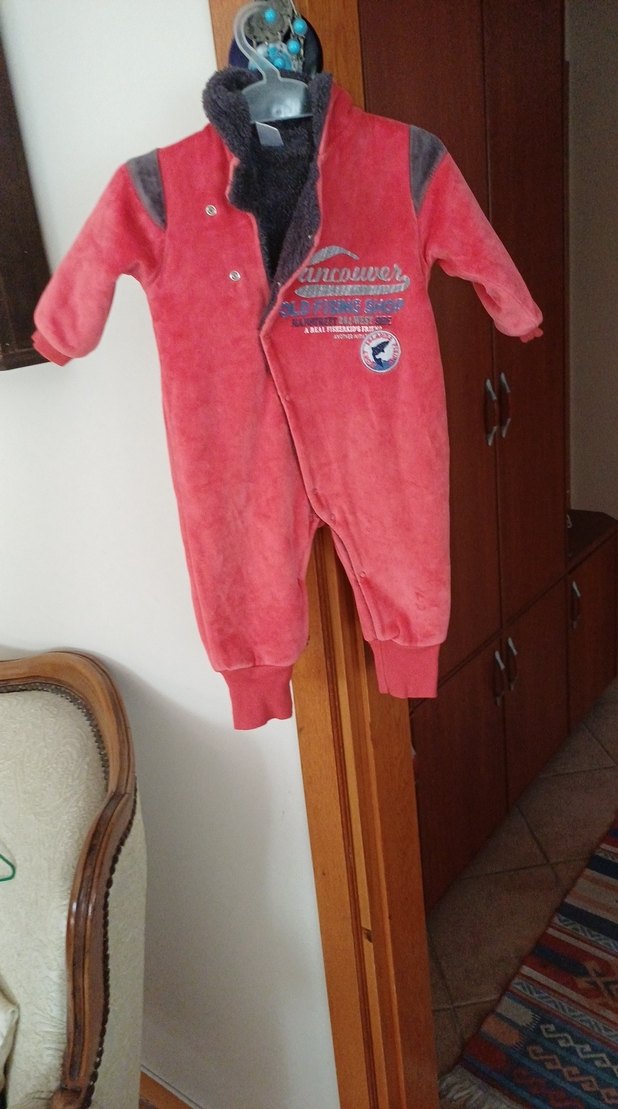 Düğmeli, baskılı pembe bebek tulumu - Görsel 2