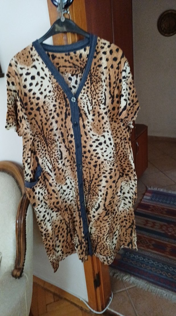 Leopar Desenli Uzun Bol Kesim Kadın Elbise - Görsel 3