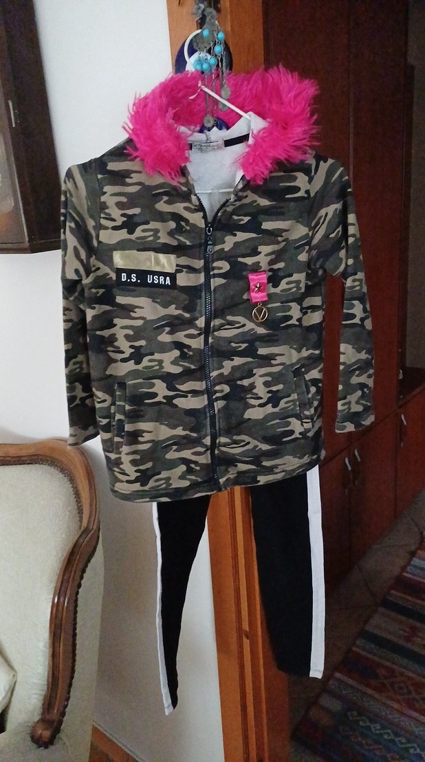 Pembe Kapüşonlu Kamufla Ceket - Görsel 3