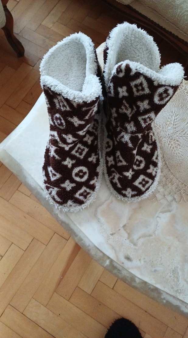 Kahverengi İşlemeli Örgü Kız Ev Terliği - Görsel 5