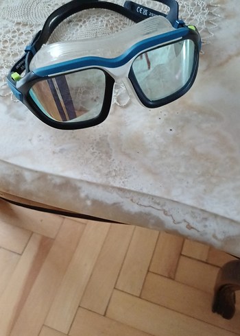 Şeffaf Mavi Yüzücü Gözlüğü - Görsel 2