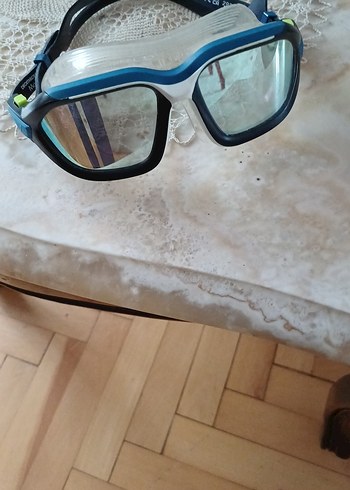 Şeffaf Mavi Yüzücü Gözlüğü - Görsel 3