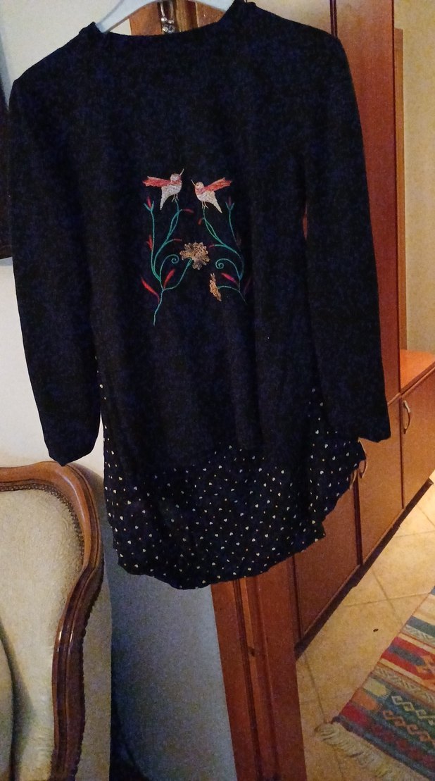 Uzun Kollu Nakışlı Siyah Hamile Tunik - Görsel 3