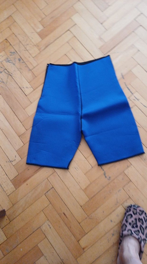 Mavi Mini Spor Şort Velcro Bantlı - Görsel 4