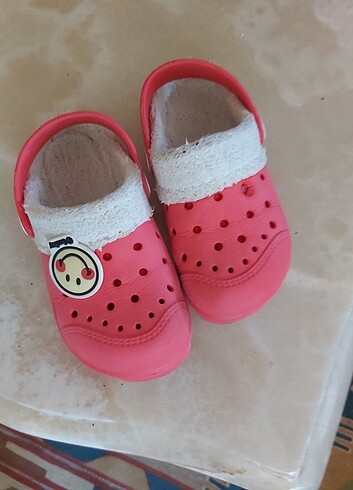 Crocs terlik 28-29 no sorunsuz yepyeni 