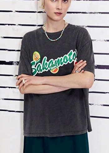 Erkek Gri Baskılı Rahat Kesim Tişört - Görsel 2