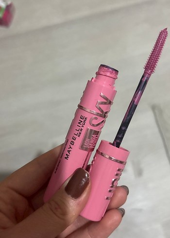 Maybelline