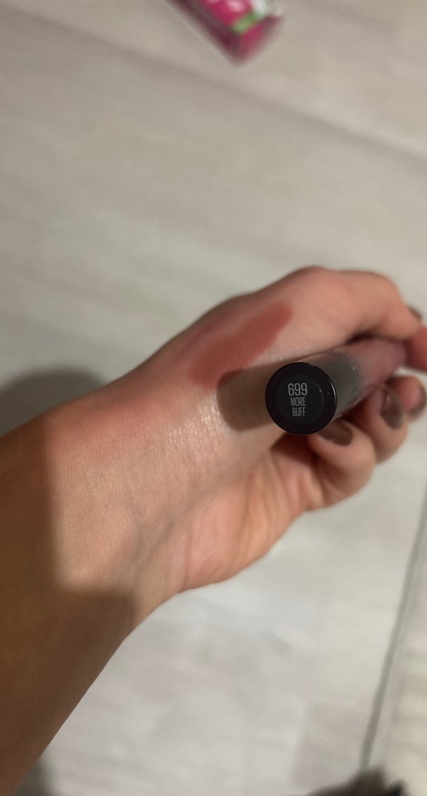 Maybelline Koyu Bej Ruj - Görsel 3