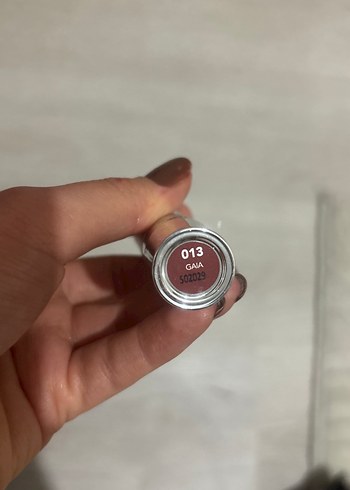 Parlak Bej Sheer Up Ruj - Görsel 2