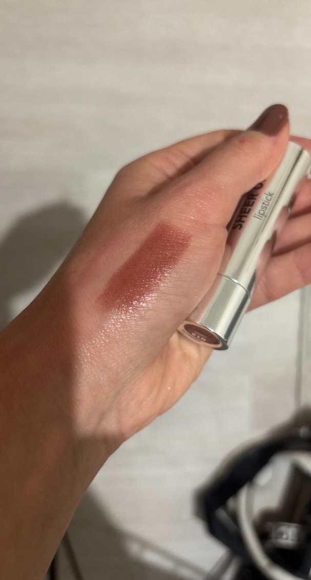 Parlak Bej Sheer Up Ruj - Görsel 3