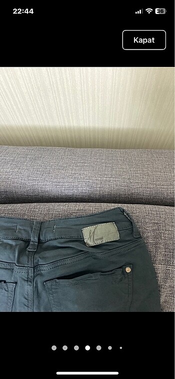 26 Beden siyah Renk Mavi 26 beden kapri sıyah jean