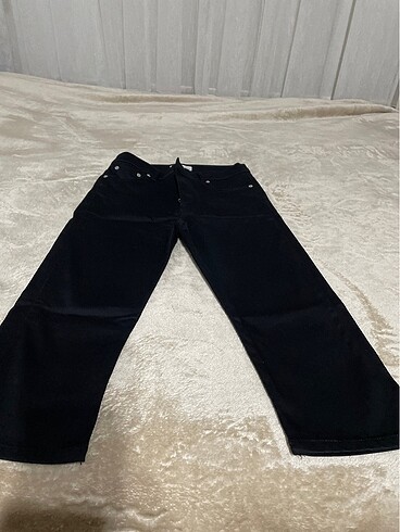 Zara 34 beden bayan kapri pantalon