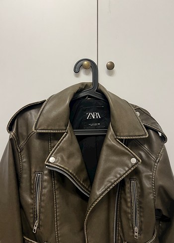 Zara Haki eskitme Deri Biker Ceket