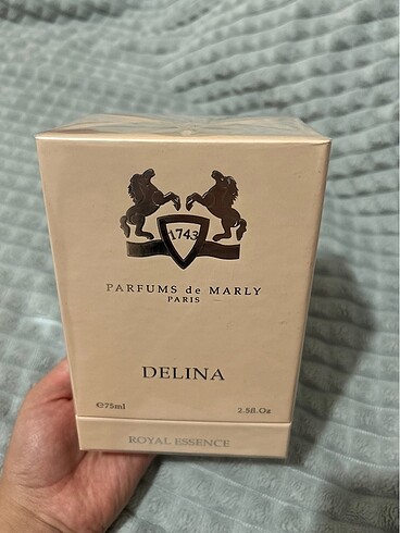 Delına parfüm