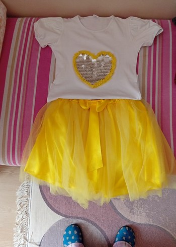 Kız Çocuk Sarı Fırfırlı Elbise - Görsel 3