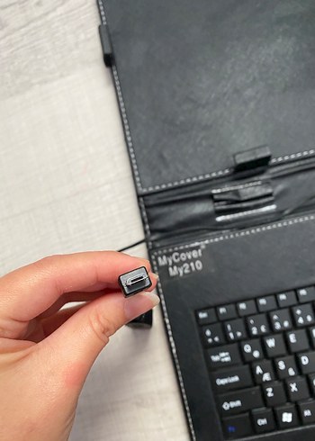 Tablet klavyesi - Görsel 2