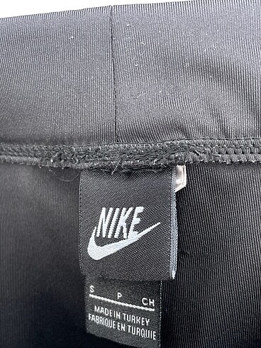 s Beden siyah Renk Nike Tayt / Spor taytı %70 İndirimli.