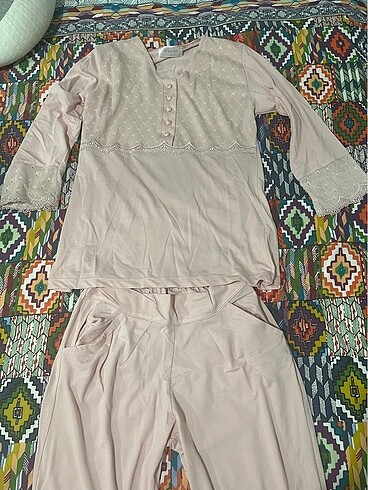 Üçlü pijama takımı sabahlıklı